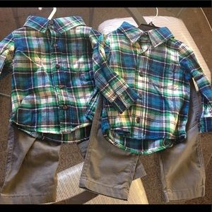 *SOLD* Carters twin outfit set size 12 months